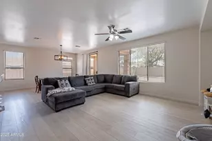 6959 S Wilson Dr, Chandler, AZ 85249 - Photo 6