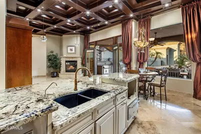 13811 S Canyon Drive, Phoenix, AZ 85048 - Photo 36