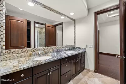 13811 S Canyon Drive, Phoenix, AZ 85048 - Photo 44