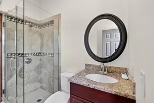 13811 S Canyon Dr, Phoenix, AZ 85048 - Photo 46