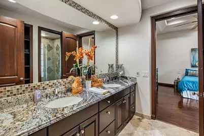 13811 S Canyon Drive, Phoenix, AZ 85048 - Photo 20