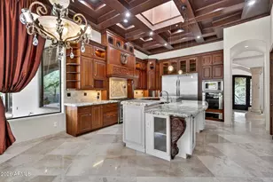 13811 S Canyon Dr, Phoenix, AZ 85048 - Photo 2