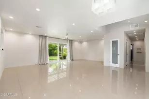 2219 W Catalina Dr, Phoenix, AZ 85015 - Photo 10