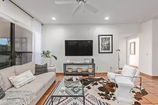 20660 N 40th St, Phoenix, AZ 85050 - Photo 2