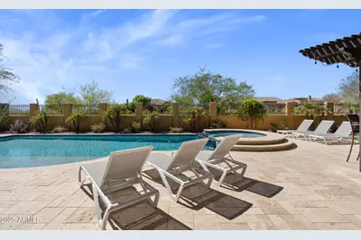 2304 N Steele Circle, Mesa, AZ 85207 - Photo 2