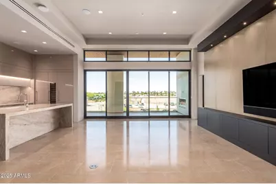 6587 N Palmeraie Boulevard #3010, Paradise Valley, AZ 85253 - Photo 1