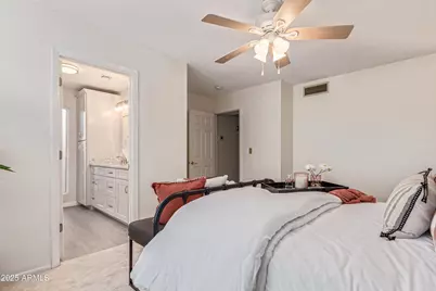 506 W Sandra Terrace, Phoenix, AZ 85023 - Photo 16