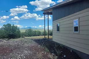 411 W Edgewood Dr, Williams, AZ 86046 - Photo 2