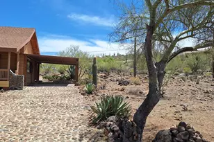 45427 N 14th St, New River, AZ 85087 - Photo 2