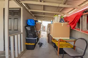 618 E 10th Dr, Mesa, AZ 85204 - Photo 36