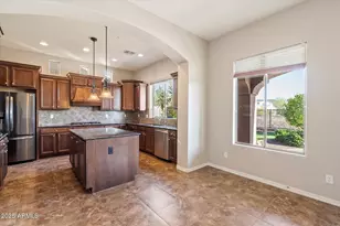 13648 W Jesse Red Dr, Peoria, AZ 85383 - Photo 10