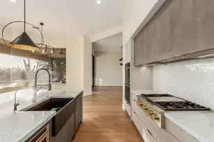 9627 E Adobe Dr, Scottsdale, AZ 85255 - Photo 4