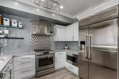 706 E Washington Street #207, Phoenix, AZ 85034 - Photo 4