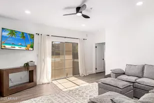 11333 N 92nd St, Scottsdale, AZ 85260 - Photo 2