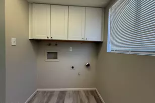 8115 N 56th Ave, Glendale, AZ 85302 - Photo 12