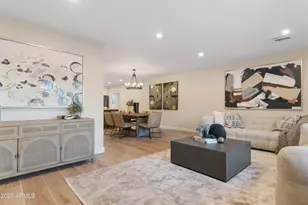 6802 N 22nd Pl, Phoenix, AZ 85016 - Photo 10