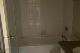 653 W Guadalupe Rd, Mesa, AZ 85210 - Photo 10