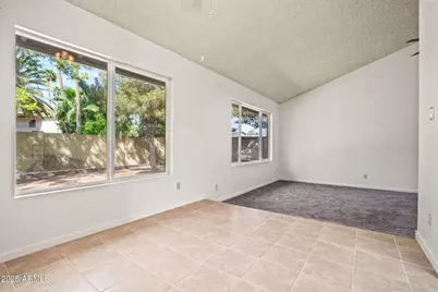 16412 N 33rd Avenue, Phoenix, AZ 85053 - Photo 4