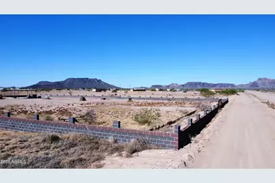 535Xx W Baseline Road #168, Tonopah, AZ 85354 - Photo 2