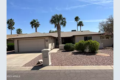 10409 E East Drive, Chandler, AZ 85248 - Photo 1