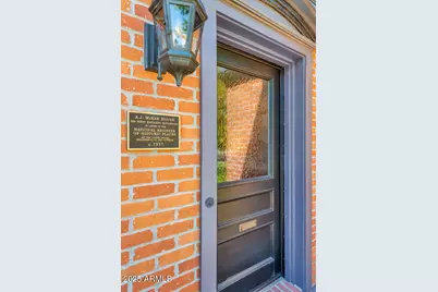 329 W Encanto Boulevard, Phoenix, AZ 85003 - Photo 2