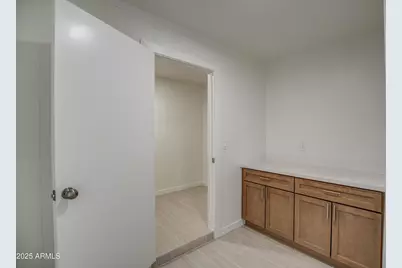 4870 W Almeria Road, Phoenix, AZ 85035 - Photo 8