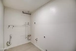 4870 W Almeria Rd, Phoenix, AZ 85035 - Photo 20