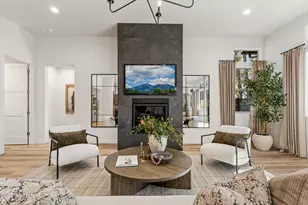 2348 Shaded Spg Trl, Flagstaff, AZ 86005 - Photo 4