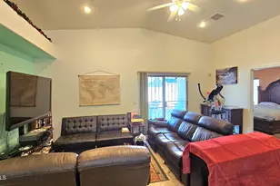 14946 S Avalon Rd, Arizona City, AZ 85123 - Photo 12