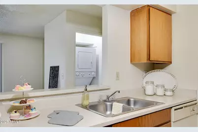 4101 W Union Hills Drive #1, Glendale, AZ 85308 - Photo 4