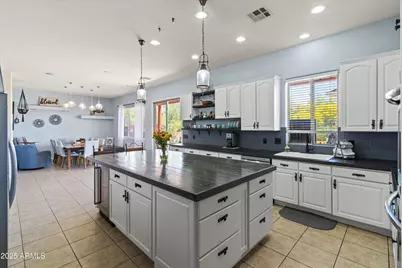 3019 W Trail Drive, Phoenix, AZ 85086 - Photo 8