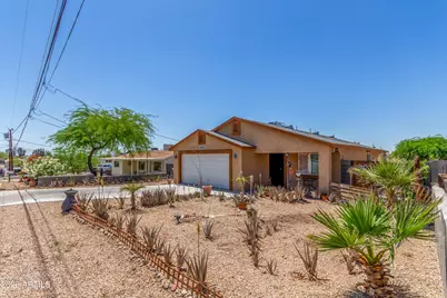 11048 N 16th Avenue, Phoenix, AZ 85029 - Photo 2