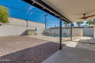 542 E Flynn Lane, Phoenix, AZ 85012 - Photo 26