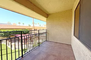 10330 W Thunderbird Blvd, Sun City, AZ 85351 - Photo 18