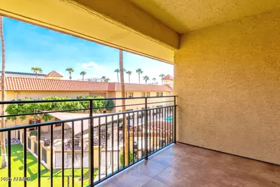 10330 W Thunderbird Boulevard #C304, Sun City, AZ 85351 - Photo 2