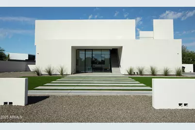 10310 N 37th Street, Phoenix, AZ 85028 - Photo 2