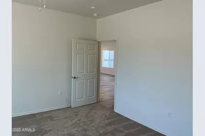 8350 W Encanto Lane, Arizona City, AZ 85123 - Photo 18