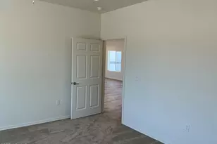 8350 W Encanto Ln, Arizona City, AZ 85123 - Photo 18