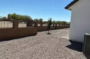 8350 W Encanto Ln, Arizona City, AZ 85123 - Photo 46