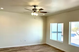 8350 W Encanto Ln, Arizona City, AZ 85123 - Photo 8