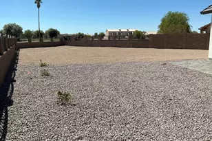 8350 W Encanto Ln, Arizona City, AZ 85123 - Photo 36