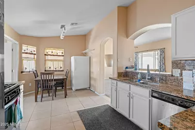 16240 W Maricopa Street, Goodyear, AZ 85338 - Photo 10