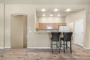 3131 E Legacy Dr, Phoenix, AZ 85042 - Photo 14