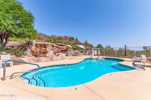 2233 E Behrend Dr, Phoenix, AZ 85024 - Photo 32