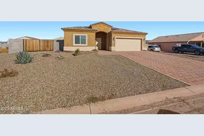 12432 W Madero Drive, Arizona City, AZ 85123 - Photo 2