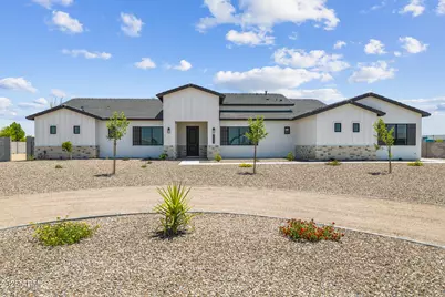 3933 E Freeman Lane, San Tan Valley, AZ 85140 - Photo 1