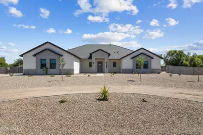 3989 E Freeman Lane, San Tan Valley, AZ 85140 - Photo 1