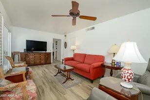 15430 N Bowling Green Dr, Sun City, AZ 85351 - Photo 18