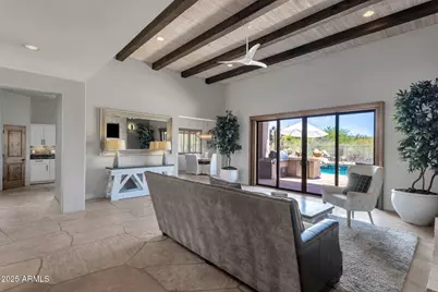 11123 E Monument Drive, Scottsdale, AZ 85262 - Photo 10