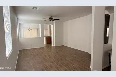 12505 W Adams Street, Avondale, AZ 85323 - Photo 4